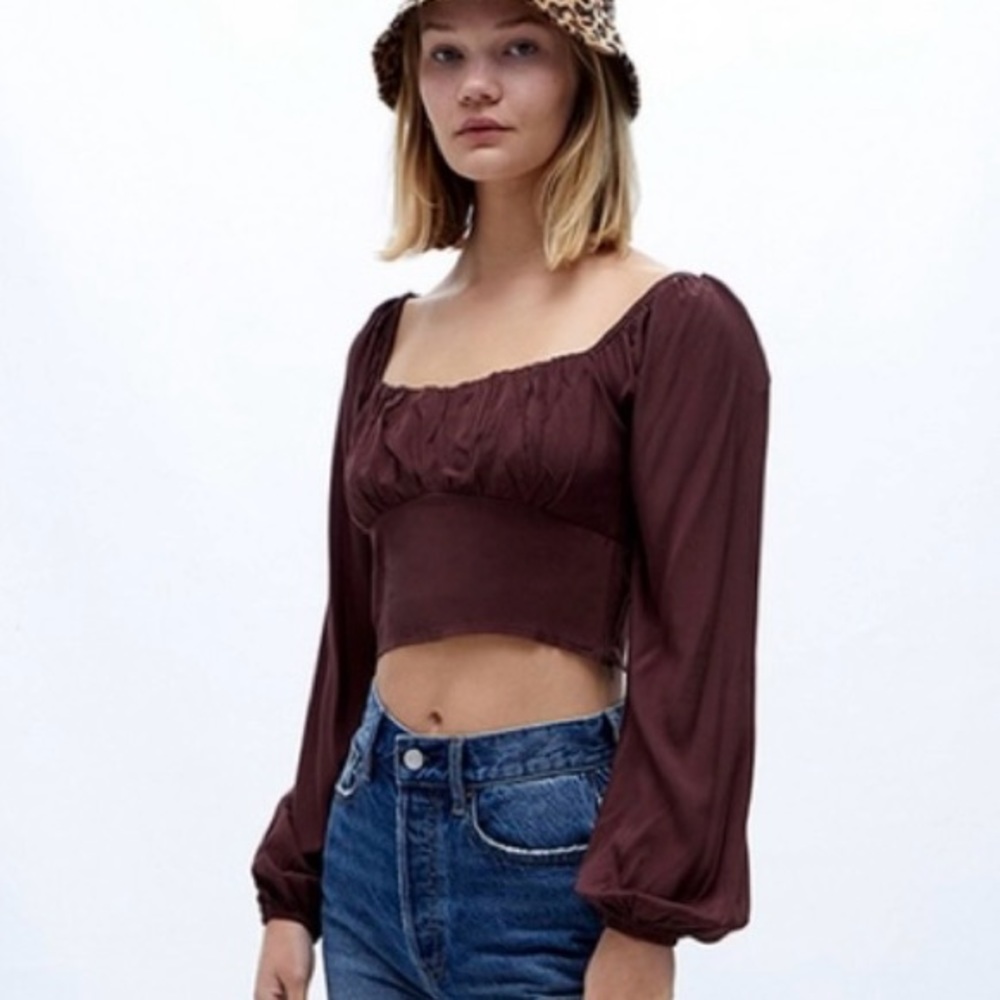 brown top